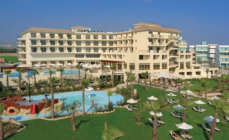 Aquamare Beach Hotel & Spa Geroskipou Exterior photo