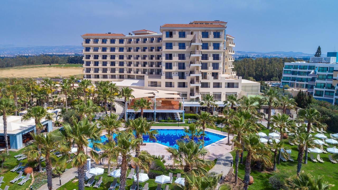 Aquamare Beach Hotel & Spa Geroskipou Exterior photo