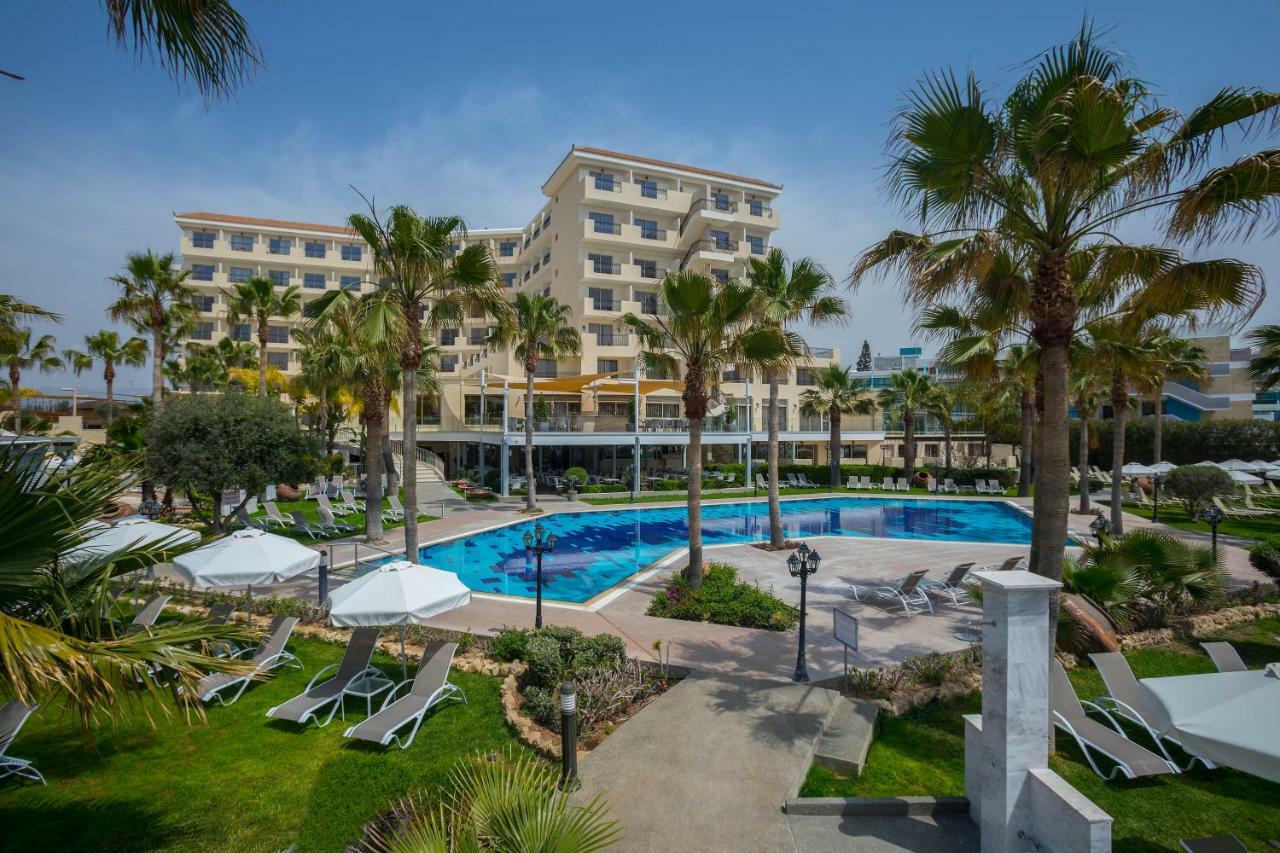 Aquamare Beach Hotel & Spa Geroskipou Exterior photo